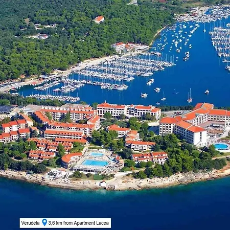 Lacea * Pula